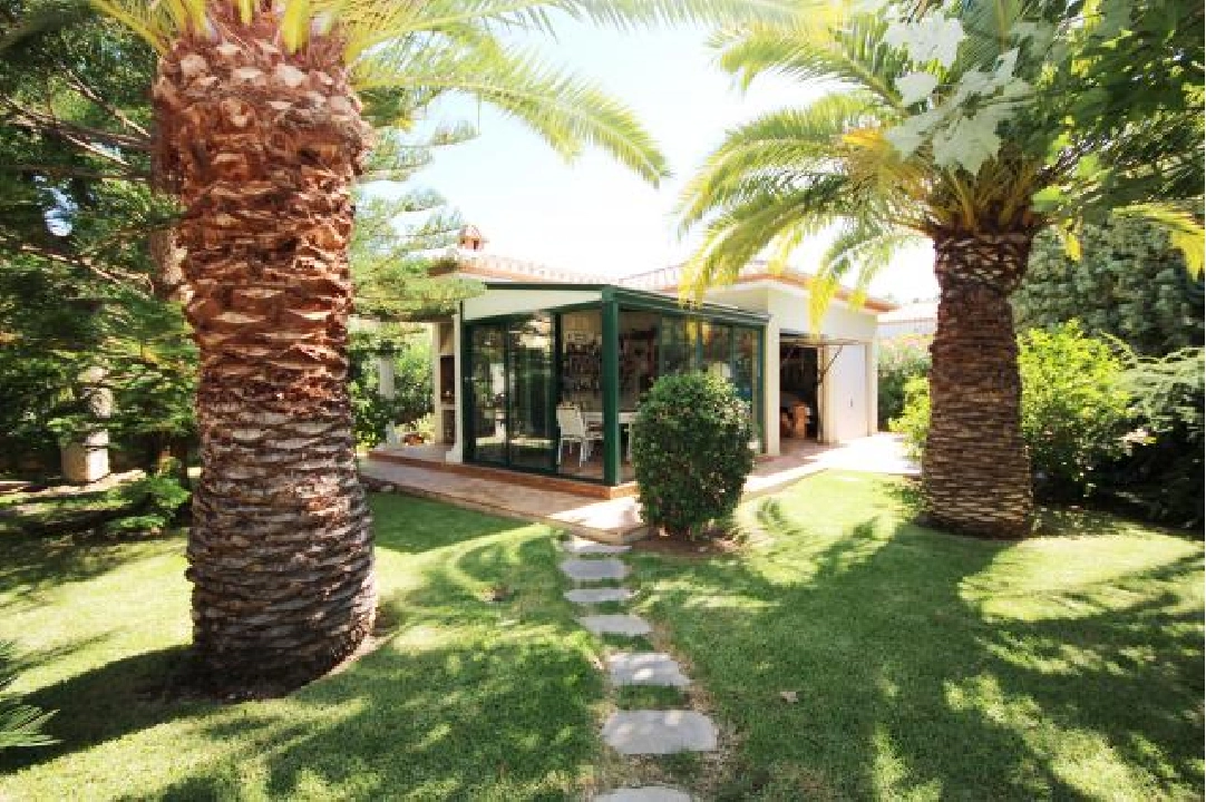 Villa in Els Poblets(Barranquets) te koop, woonoppervlakte 160 m², Bouwjaar 2000, Staat netjes, + Vloerverwarming, grondstuk 876 m², 3 slapkamer, 3 badkamer, Zwembad, ref.: 2-4316-23