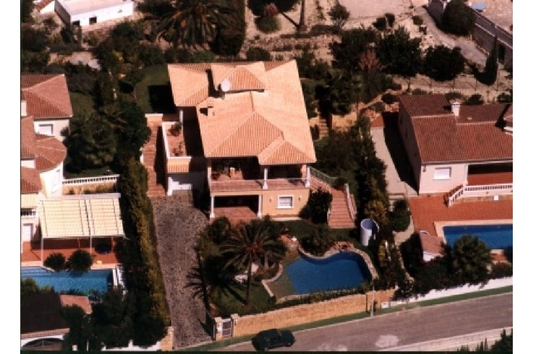 Villa in Moraira(Club Moraira) te koop, woonoppervlakte 220 m², Bouwjaar 2000, + Vloerverwarming, Airconditioning, grondstuk 800 m², 4 slapkamer, 3 badkamer, Zwembad, ref.: BI-MT.H-523-34