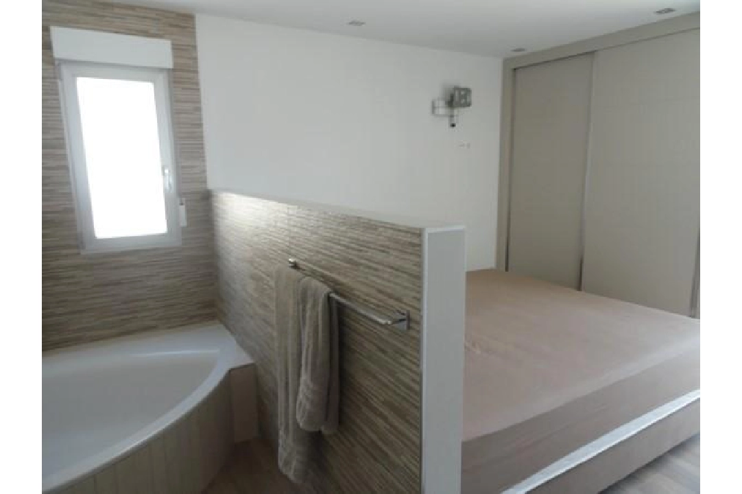 Apartment in Calpe te koop, woonoppervlakte 131 m², 3 slapkamer, 3 badkamer, Zwembad, ref.: COB-12217-7