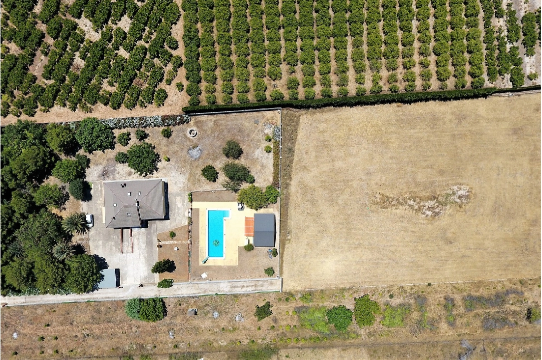 Villa in Els Poblets te koop, woonoppervlakte 232 m², Bouwjaar 1998, + KLIMA, Airconditioning, grondstuk 11310 m², 4 slapkamer, 2 badkamer, Zwembad, ref.: GC-3119-40