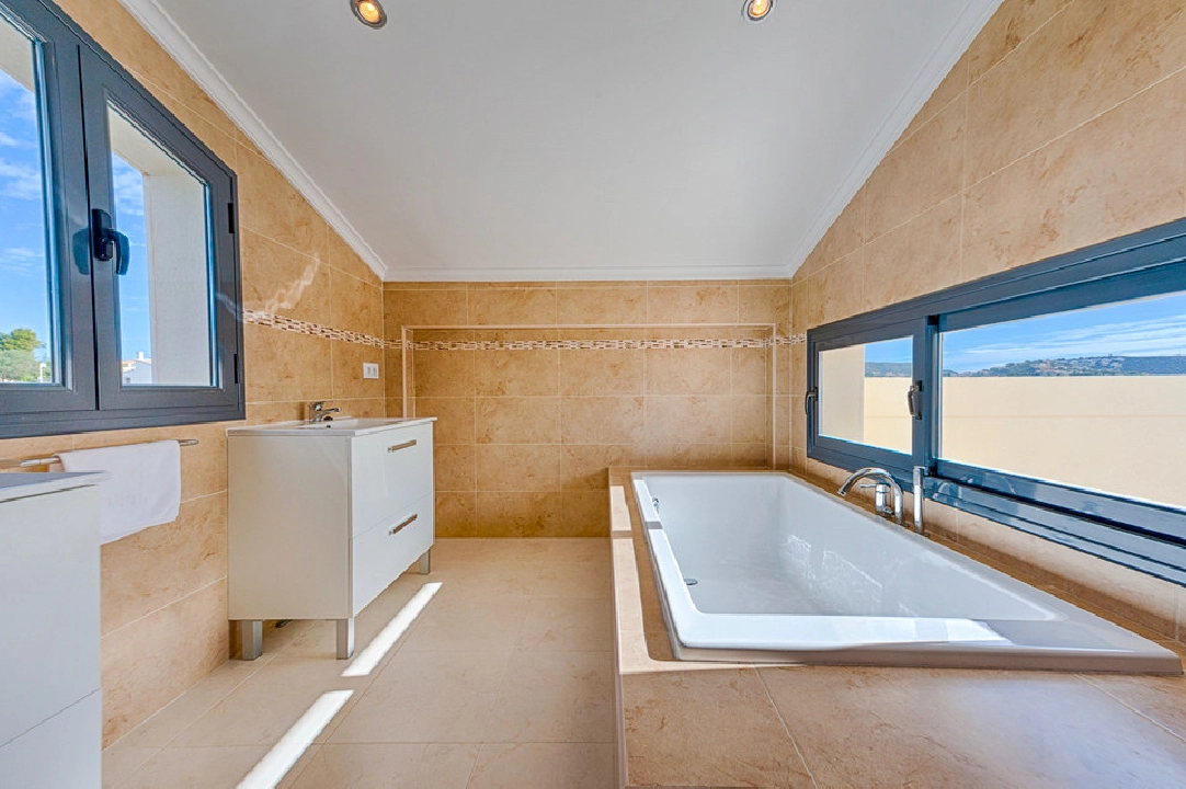 Villa in Moraira te koop, woonoppervlakte 500 m², Airconditioning, grondstuk 800 m², 4 slapkamer, 3 badkamer, Zwembad, ref.: CA-H-1289-AMB-14