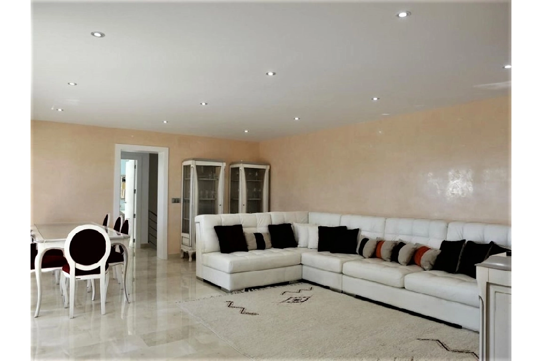 Villa in Benissa(Buenavista) te koop, woonoppervlakte 464 m², Airconditioning, grondstuk 1106 m², 4 slapkamer, 4 badkamer, ref.: BP-6054BEN-4