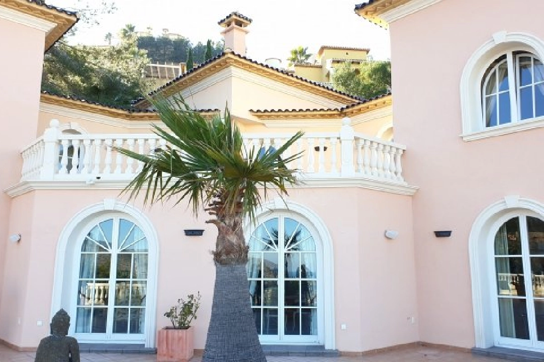 Villa in Pedreguer te koop, woonoppervlakte 332 m², Airconditioning, grondstuk 1300 m², 5 slapkamer, 4 badkamer, Zwembad, ref.: BS-3974725-26
