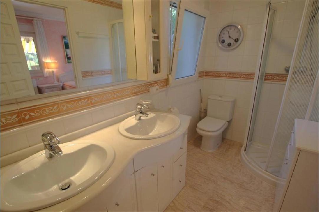 Villa in Benissa te koop, woonoppervlakte 372 m², grondstuk 3082 m², 4 slapkamer, 5 badkamer, Zwembad, ref.: COB-3306-10
