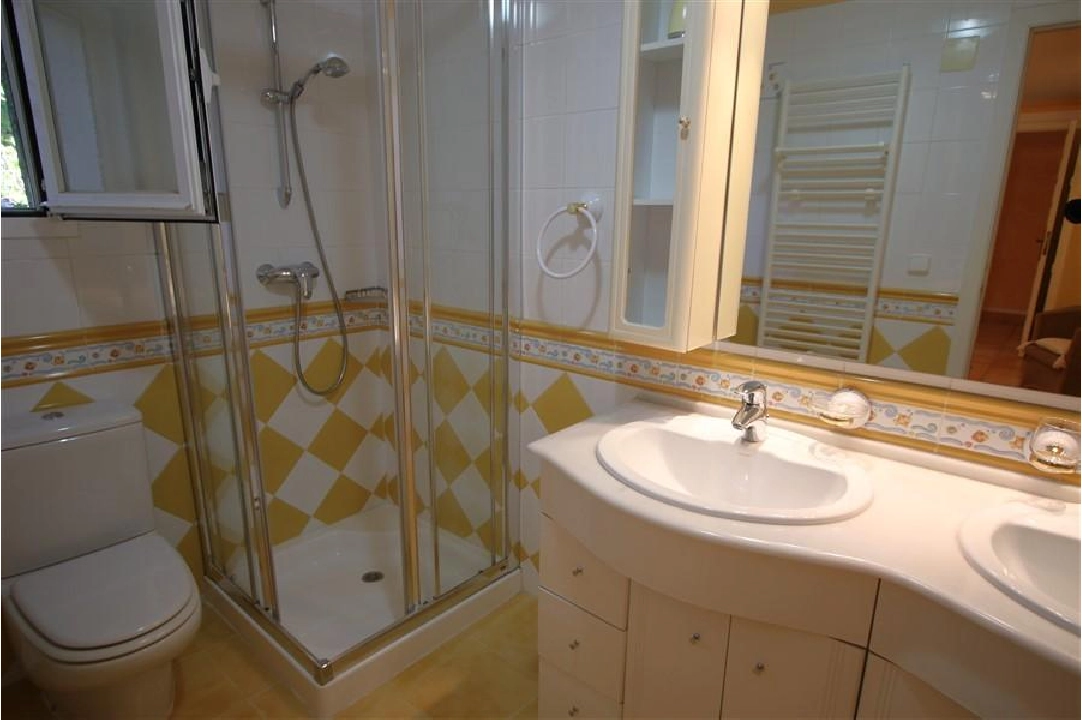 Villa in Benissa te koop, woonoppervlakte 372 m², grondstuk 3082 m², 4 slapkamer, 5 badkamer, Zwembad, ref.: COB-3306-21