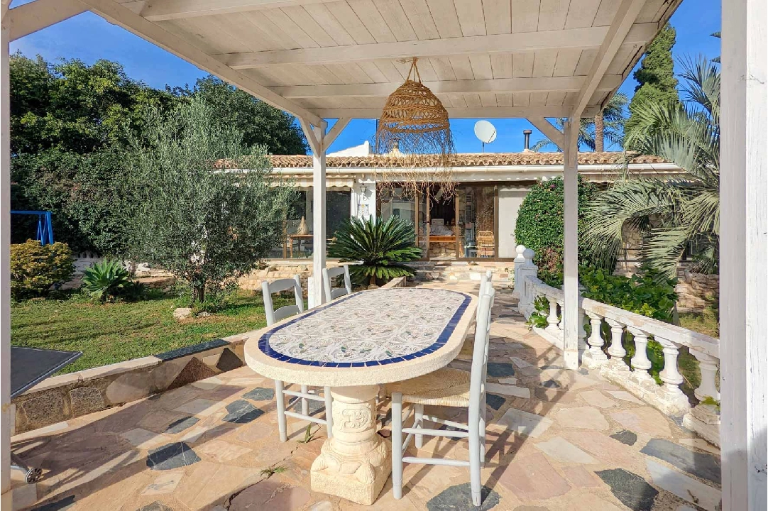 Villa in Denia(El pinaret) te koop, woonoppervlakte 235 m², Airconditioning, grondstuk 1662 m², 3 slapkamer, 2 badkamer, ref.: BP-8044DEN-6