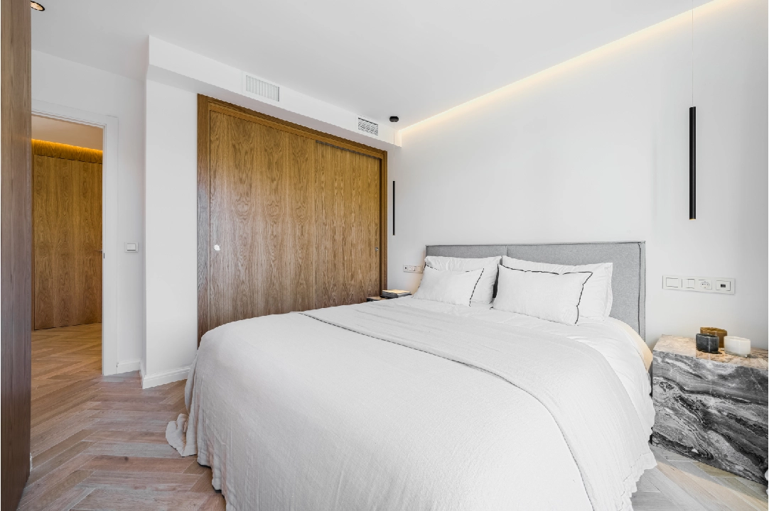 Penthouse Apartment in Estepona te koop, woonoppervlakte 154 m², Airconditioning, grondstuk 90 m², 3 slapkamer, 3 badkamer, ref.: NX-401750-18