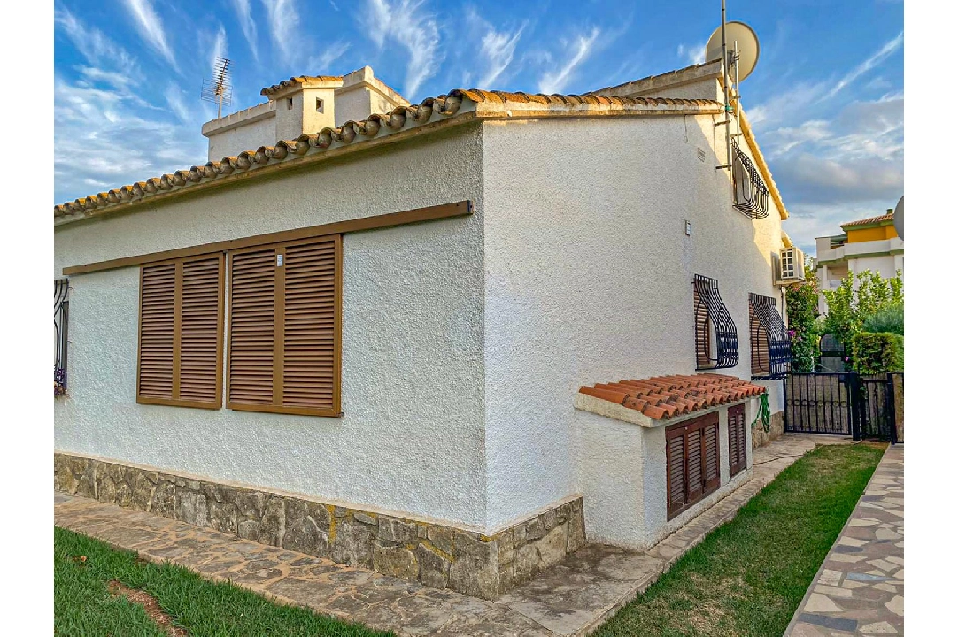 Villa in Benissa(La Fustera) te koop, woonoppervlakte 705 m², grondstuk 1040 m², 4 slapkamer, 3 badkamer, ref.: BP-3577BEN-6