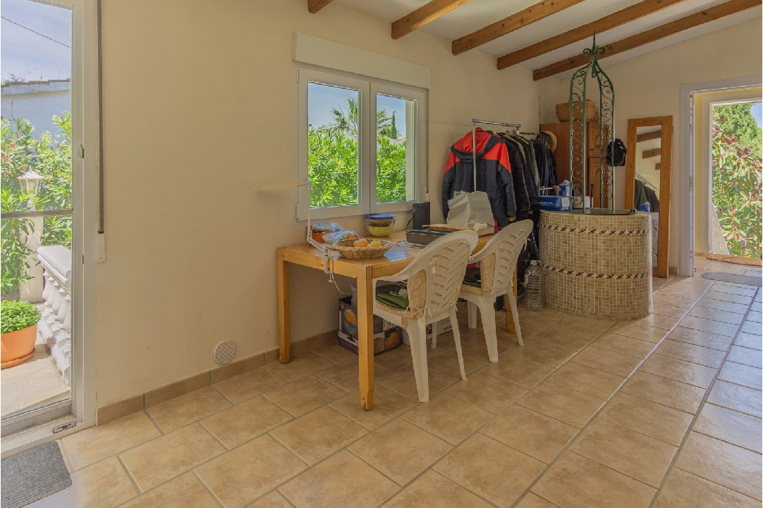 Villa in Denia(Don Quijote) te koop, woonoppervlakte 240 m², Airconditioning, grondstuk 1336 m², 4 slapkamer, 5 badkamer, ref.: BP-8077DEN-14