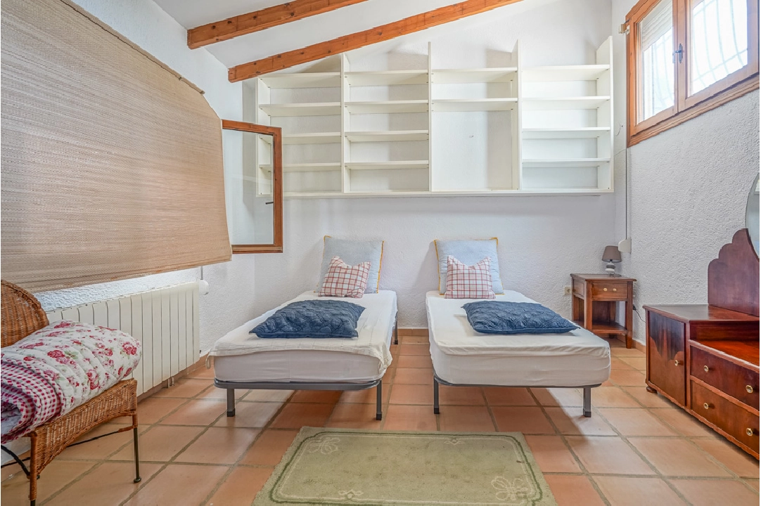 Villa in Javea(La Granadella) te koop, woonoppervlakte 290 m², Airconditioning, grondstuk 1065 m², 3 slapkamer, 3 badkamer, ref.: BP-4273JAV-31