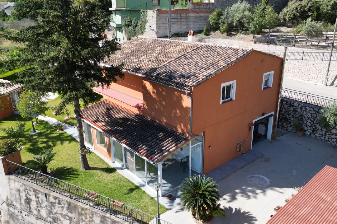 Villa in Patro(Vall de Gallinera) te koop, woonoppervlakte 215 m², Bouwjaar 1983, Staat netjes, + Centrale verwarming, grondstuk 3500 m², 4 slapkamer, 2 badkamer, ref.: SB-4423-5