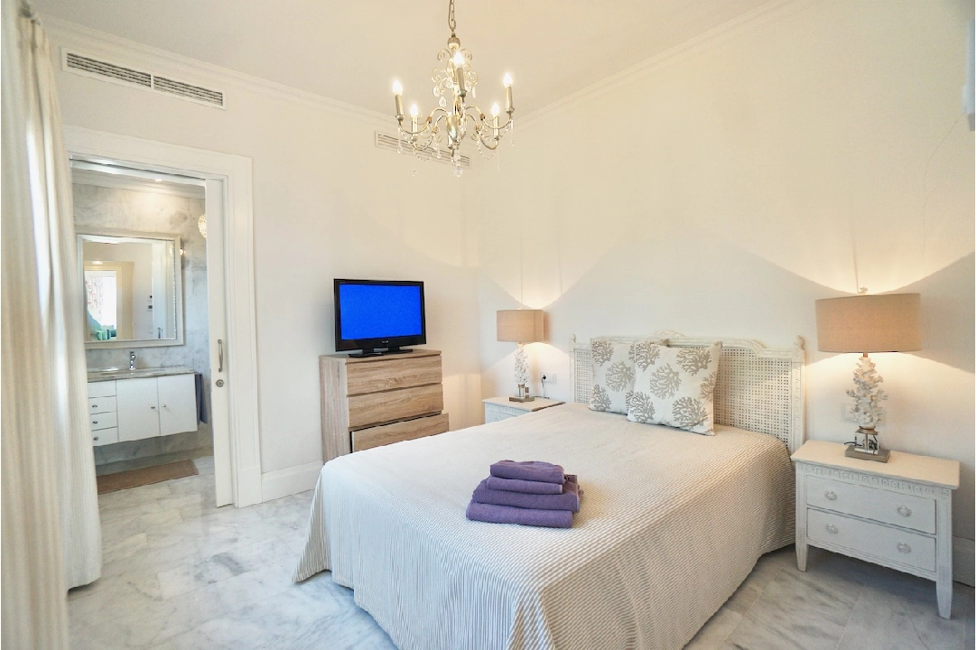 Villa in Benissa(Cap Blanc) te koop, woonoppervlakte 898 m², grondstuk 1960 m², 6 slapkamer, 6 badkamer, Zwembad, ref.: CA-H-1676-AMB-40