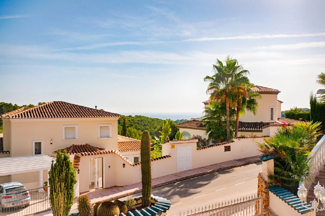 Villa in Benissa(El Magraner) te koop, woonoppervlakte 310 m², Airconditioning, grondstuk 1000 m², 4 slapkamer, 3 badkamer, Zwembad, ref.: AM-11829DA-3700-42
