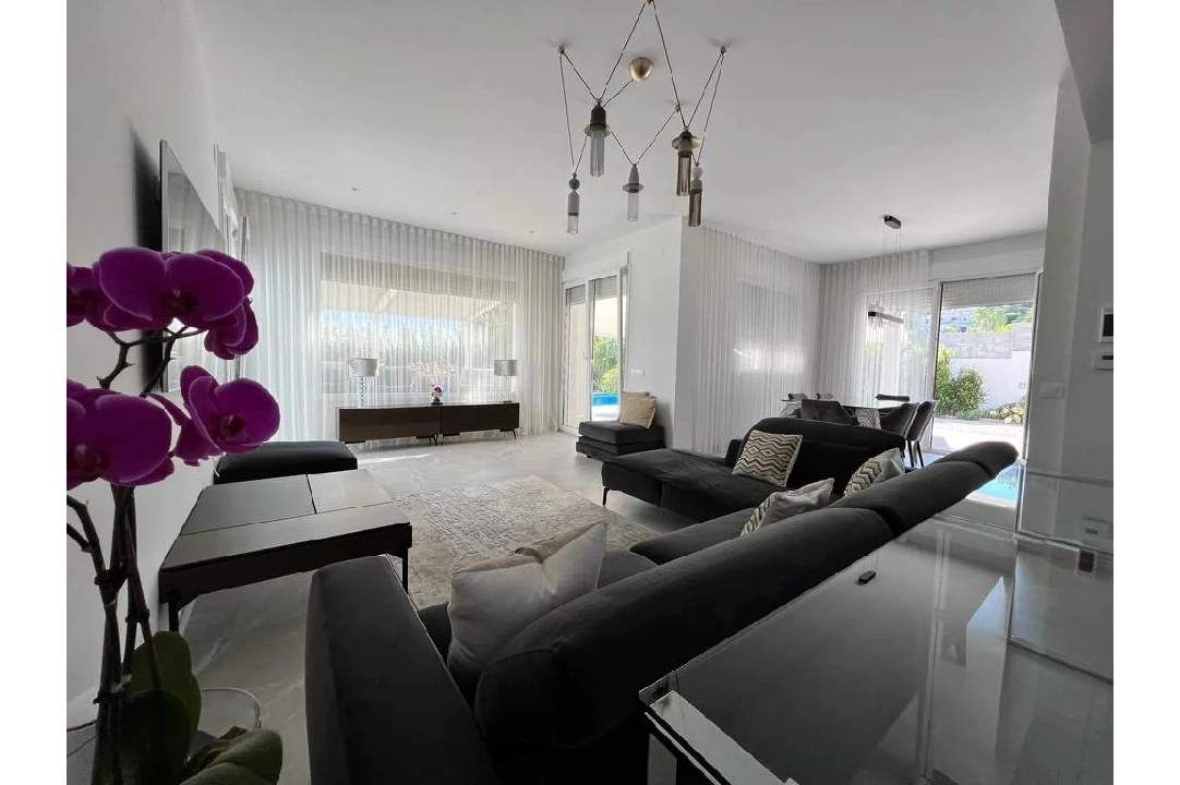 Villa in Javea te koop, woonoppervlakte 220 m², Airconditioning, 4 slapkamer, 4 badkamer, Zwembad, ref.: BS-83215820-44