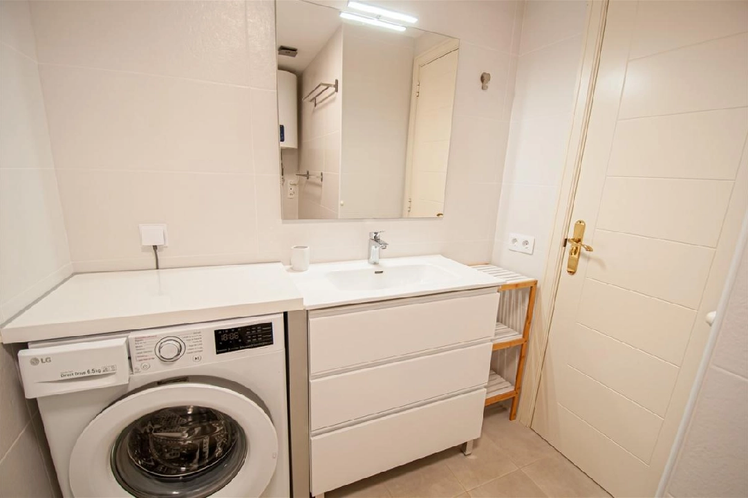 Apartment in Calpe te koop, woonoppervlakte 57 m², 1 slapkamer, 1 badkamer, Zwembad, ref.: COB-3429-10