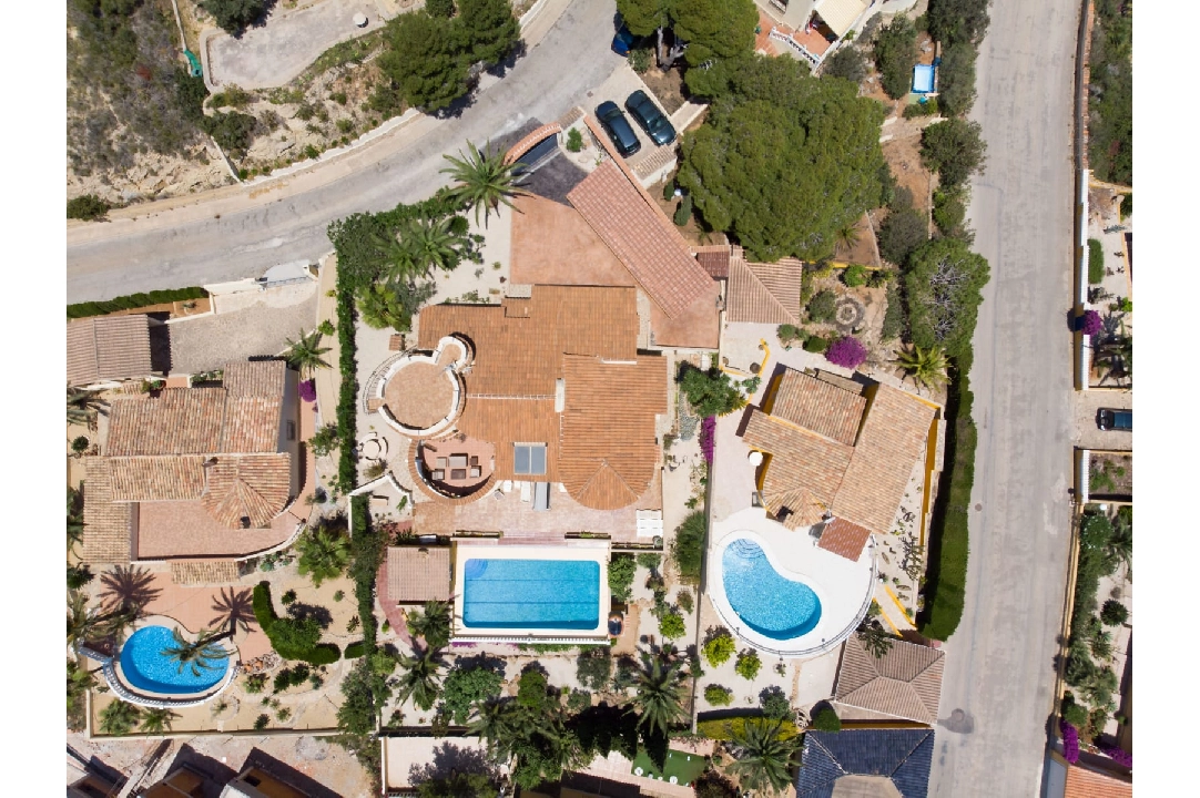 Villa in Benitachell(Cumbre del Sol) te koop, woonoppervlakte 237 m², grondstuk 1011 m², 5 slapkamer, 3 badkamer, ref.: BP-4339BELL-38