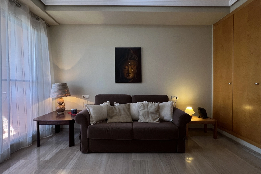 Apartment in Denia(Centro) te koop, woonoppervlakte 84 m², Staat netjes, + KLIMA, Airconditioning, 1 slapkamer, 2 badkamer, Zwembad, ref.: SC-T0124-17