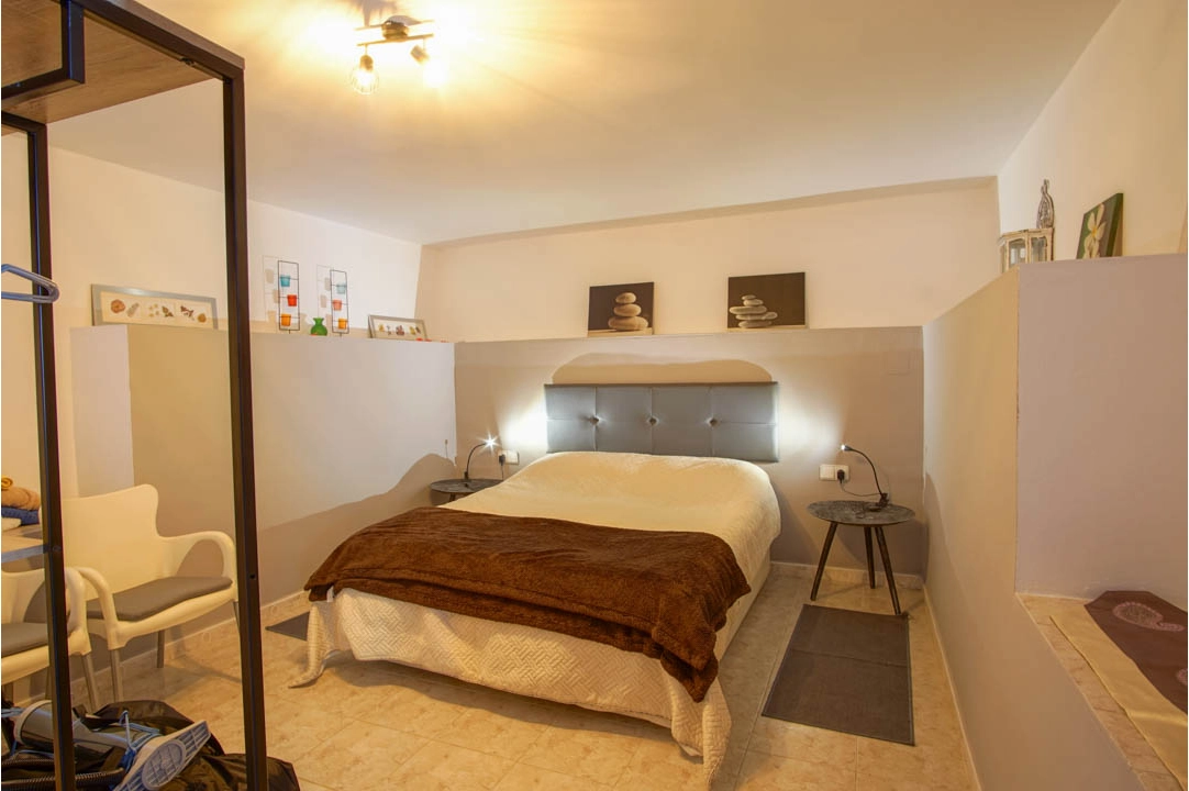 Villa in La Nucia(Barranco Hondo) te koop, woonoppervlakte 230 m², Airconditioning, grondstuk 1087 m², 4 slapkamer, 3 badkamer, ref.: BP-7051NUC-25