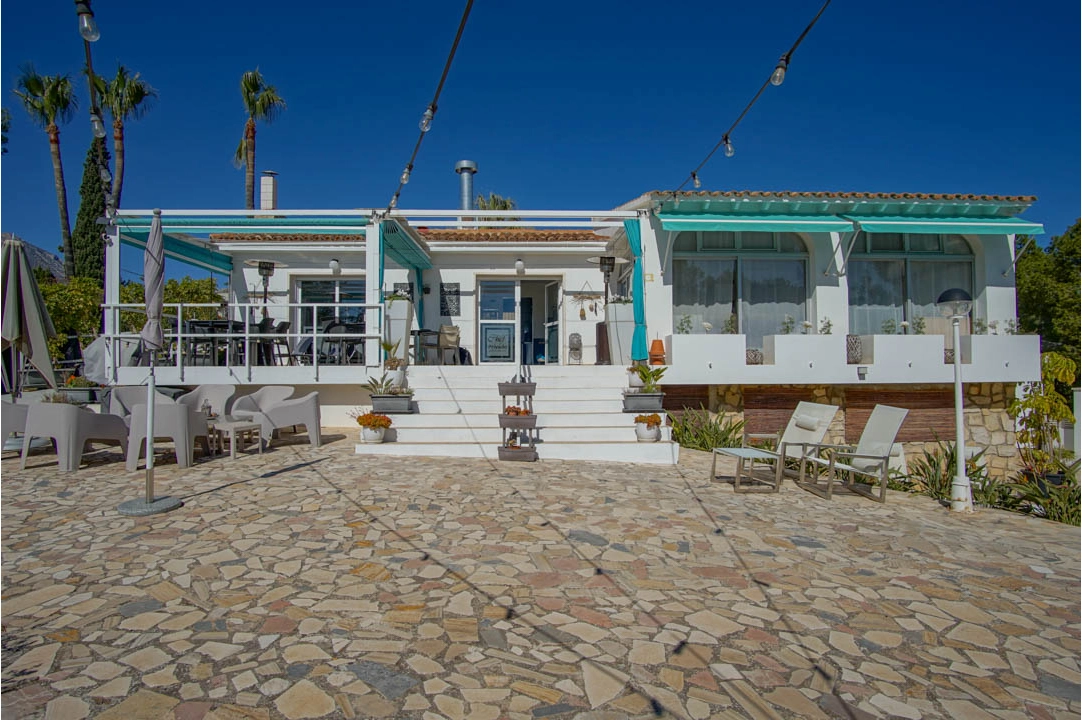 Villa in La Nucia(Barranco Hondo) te koop, woonoppervlakte 230 m², Airconditioning, grondstuk 1087 m², 4 slapkamer, 3 badkamer, ref.: BP-7051NUC-3