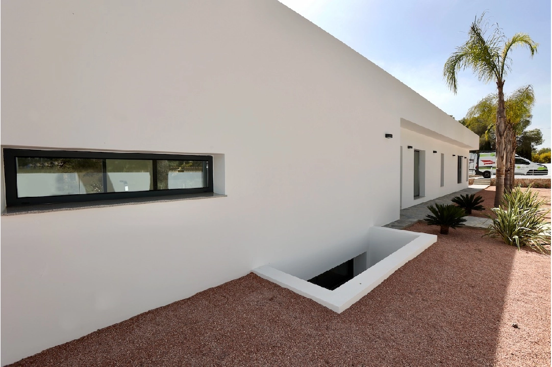 Villa in Benissa(La Fustera) te koop, woonoppervlakte 300 m², Airconditioning, grondstuk 950 m², 4 slapkamer, 3 badkamer, Zwembad, ref.: CA-H-1747-AMB-36