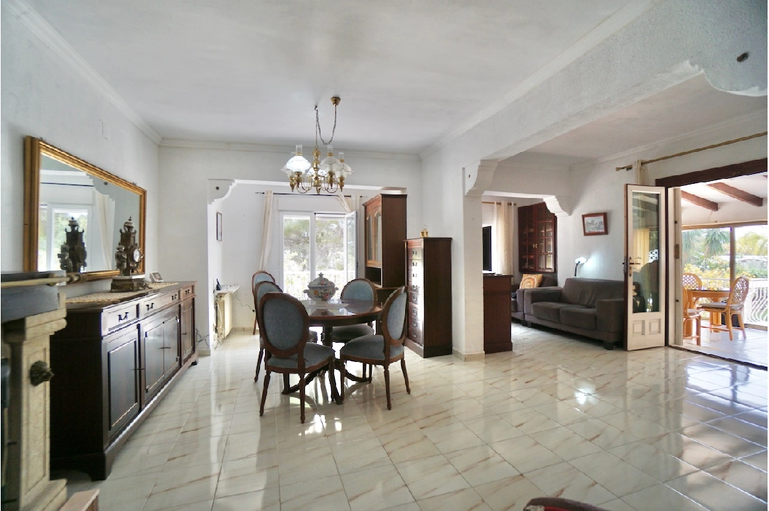 Villa in Moraira(Moravit) te koop, woonoppervlakte 232 m², grondstuk 701 m², 3 slapkamer, 2 badkamer, Zwembad, ref.: CA-H-1753-AMB-9