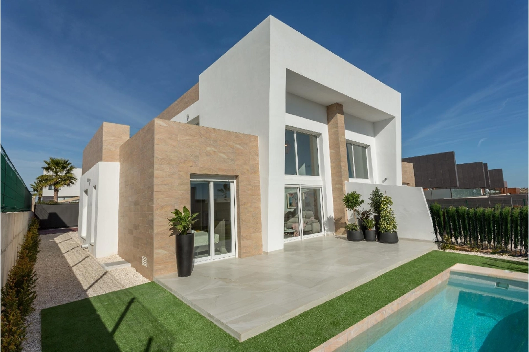Villa in Algorfa(Algorfa) te koop, woonoppervlakte 109 m², Airconditioning, grondstuk 260 m², 3 slapkamer, 2 badkamer, Zwembad, ref.: AM-1042DA-3700-1