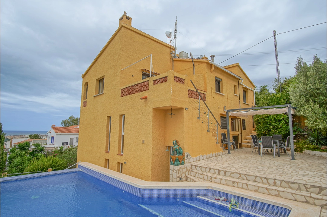 Villa in Denia(La Pedrera) te koop, woonoppervlakte 206 m², Airconditioning, grondstuk 880 m², 5 slapkamer, 4 badkamer, ref.: BP-8104DEN-38