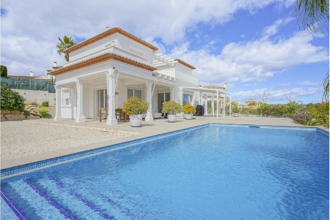 Villa in Javea(Pinosol) te koop, woonoppervlakte 350 m², Airconditioning, grondstuk 1007 m², 5 slapkamer, 4 badkamer, ref.: BP-4367JAV-1