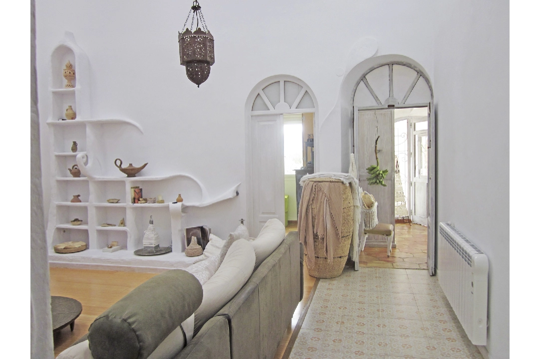 Villa in Jalon(La Solana) te koop, woonoppervlakte 150 m², grondstuk 1310 m², 4 slapkamer, 1 badkamer, ref.: BP-4366JAL-16